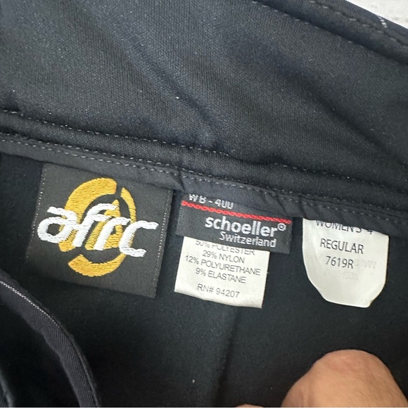 AFRC Schoeller WB-400‎ Black Striped Flared
Ski Pants Sz. 4 - Picture 2 of 8